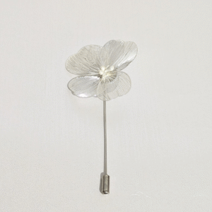 Boutonniere Daisy